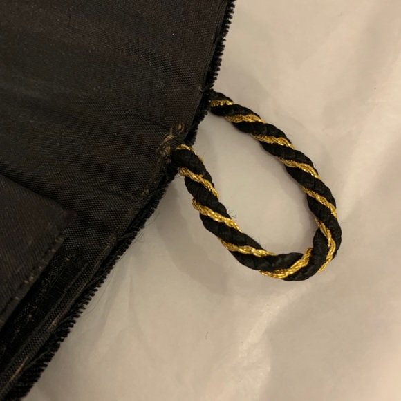 Black velvet and Embroidered mini shoulder bag or clutch. - Picture 15 of 16